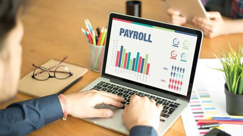 How to Prepare Payroll Reports