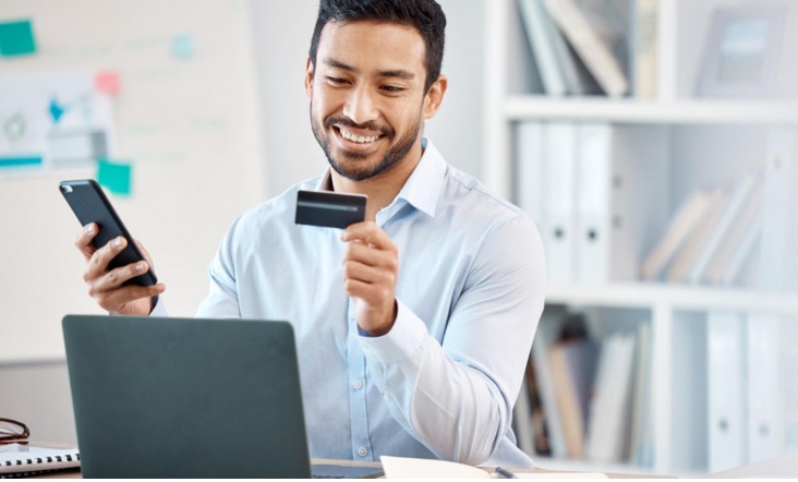 man doing online transactions